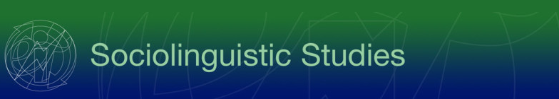 Cubierta del libro en el que se ve un la fotograf&iacute;a en negativo de un torso desnudo, con inversi&oacute;n de colores a la izquiera y a la derecha.