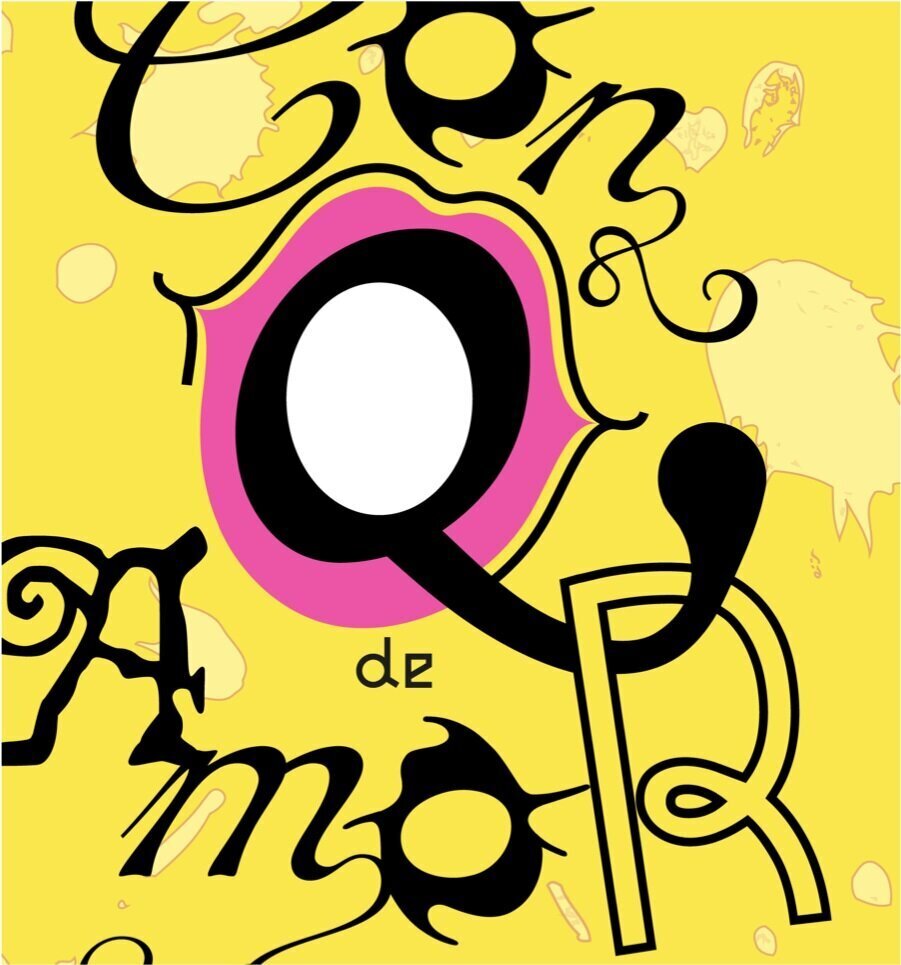 Cartel con una tipografía que imita un collage. Se puede leer "Con Q de Amor"; la Q está dentro de una boca.