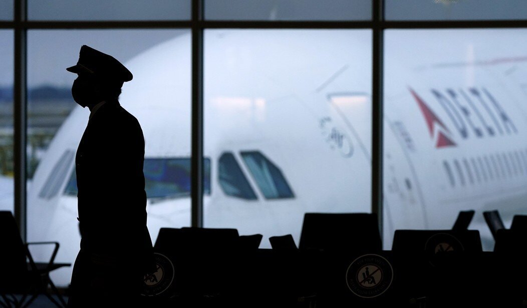 Man Arrested After Threatening to 'Shoot Up' Atlanta Airport