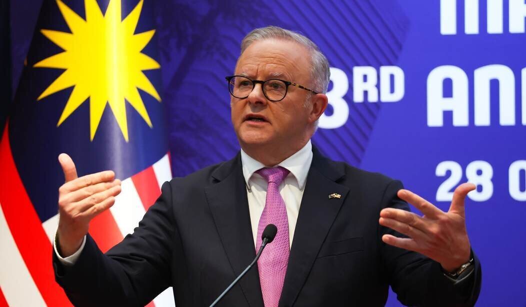 Australian Prime Minister Faces Pushback Over Gun Control Pledge