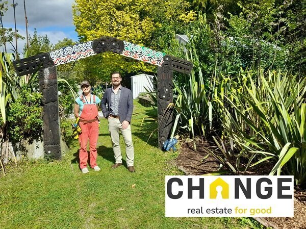 Robin and Nadia in front of the Community Garden